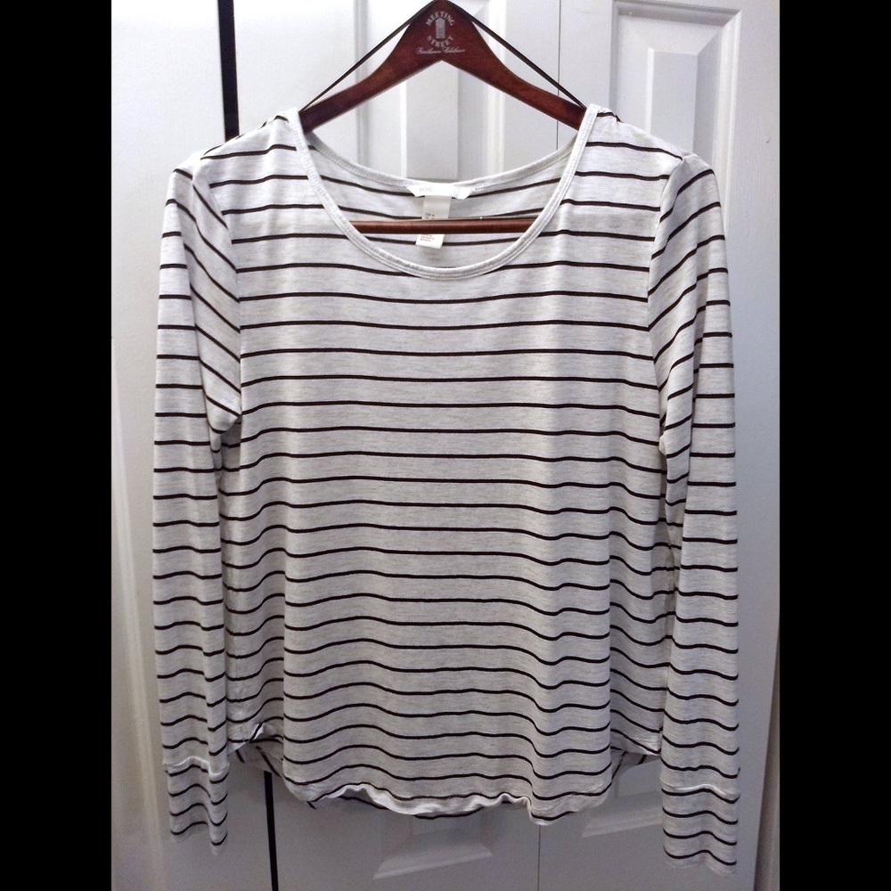 H&M Light Gray and Black Striped Long Sleeve Tee